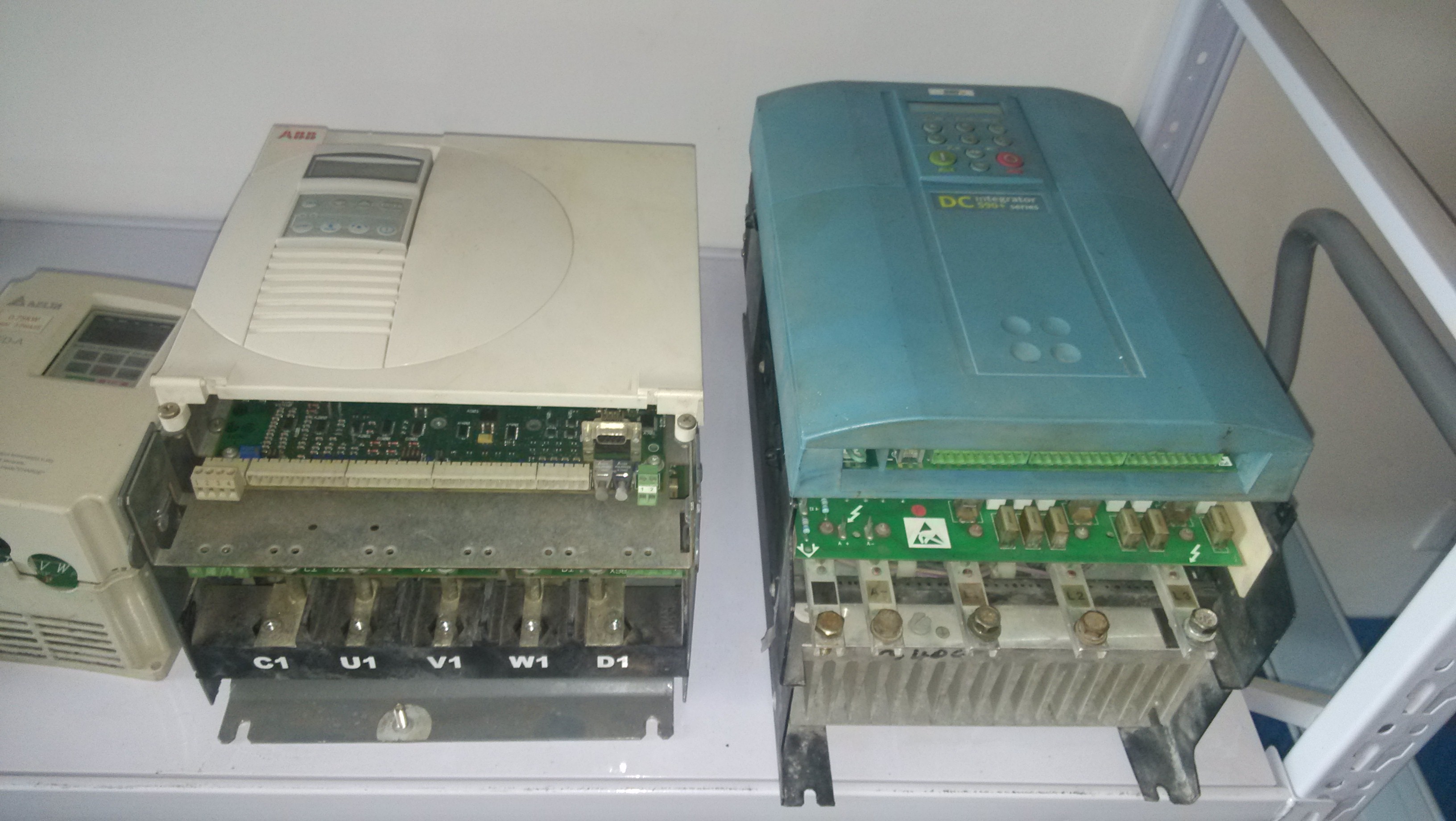 ABBֱ{DCS400S