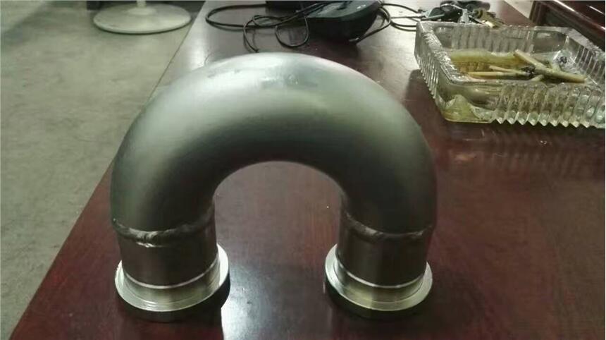 180㏝^m