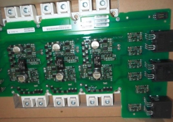 TA5E00825004ԴӰ