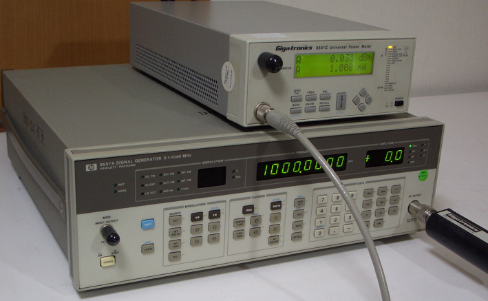 rُ !HP8657A HP8594E HP8922M