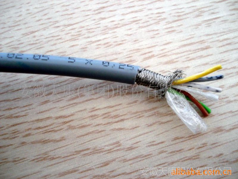 zr-rvs22--4*1.5|