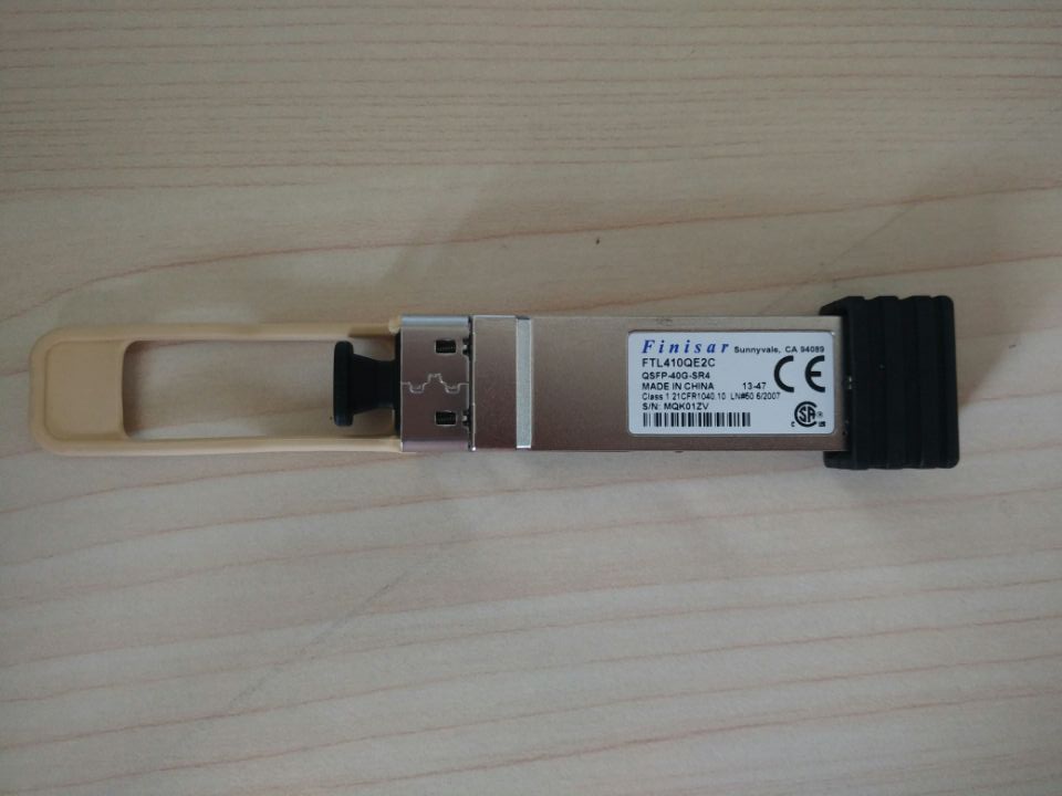 Finisar 40G QSFP+ģKFTL410QE2C