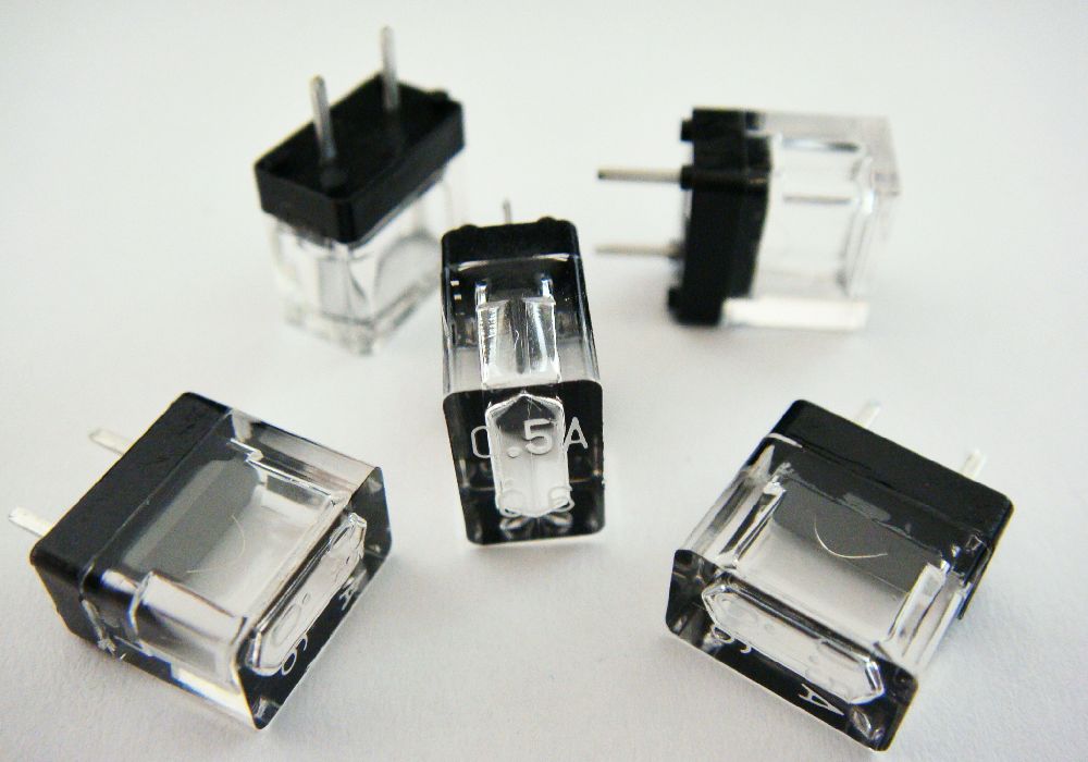 lǿFANUCUzA60L-0001-0175/HM05/0.3A