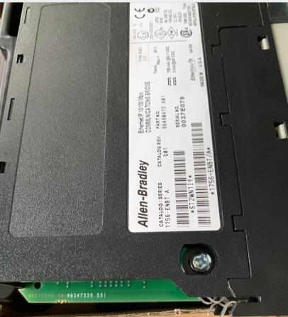 ŴR7847A1033 So