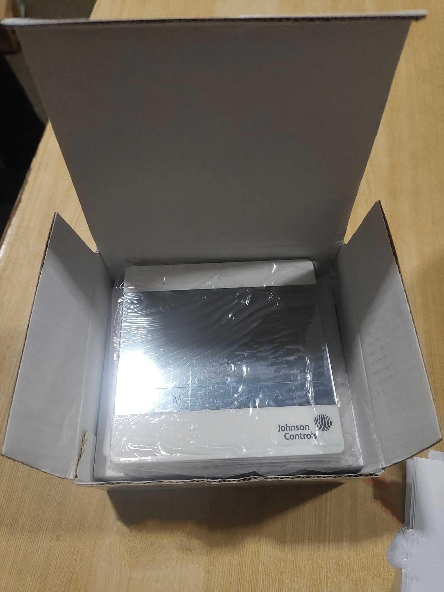 VF3481UA2-Cjohnsoncontrols늄yN