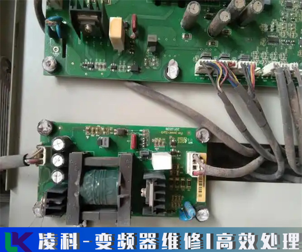 HITACHI׃lE17ϴaSpɸ㶨