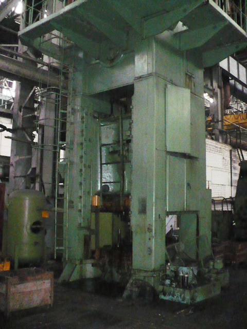 ]ʽcC 1600 1000